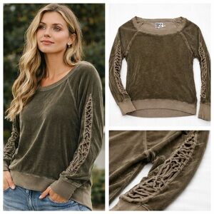PAM & GELA OLIVE GREEN LONG SLEEVE VELOUR SWEATSHIRT LACE SLEEVE DETAIL MEDIUM